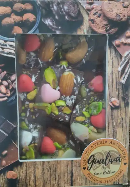 Estuche Mediants de Chocolate 53% Cacao 120 Gr